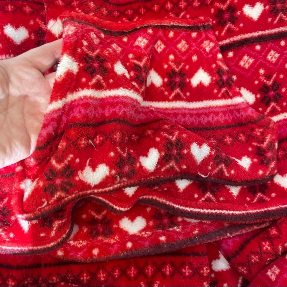 Cozy Red Heart Pajama Set. 8/10 M